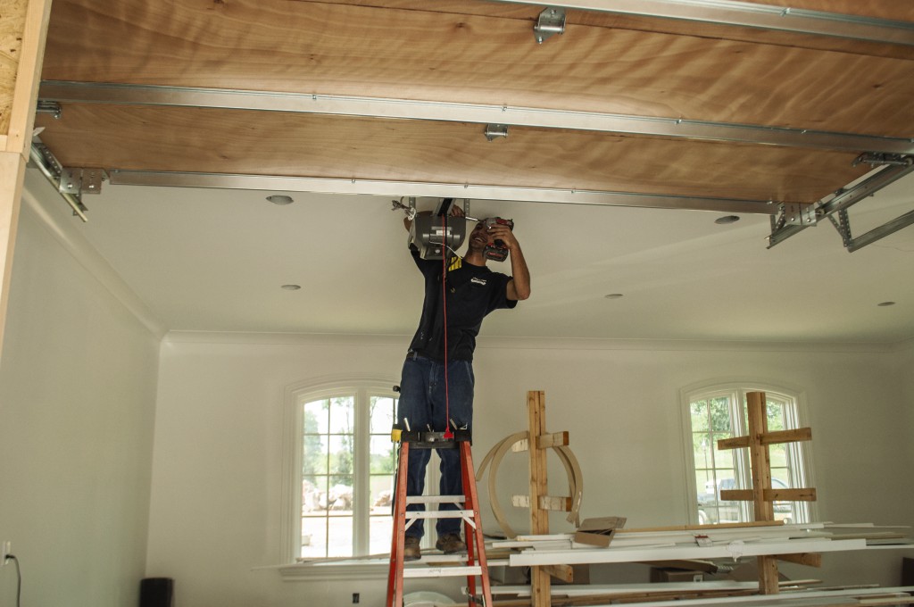 Overhead Door Service & Repair